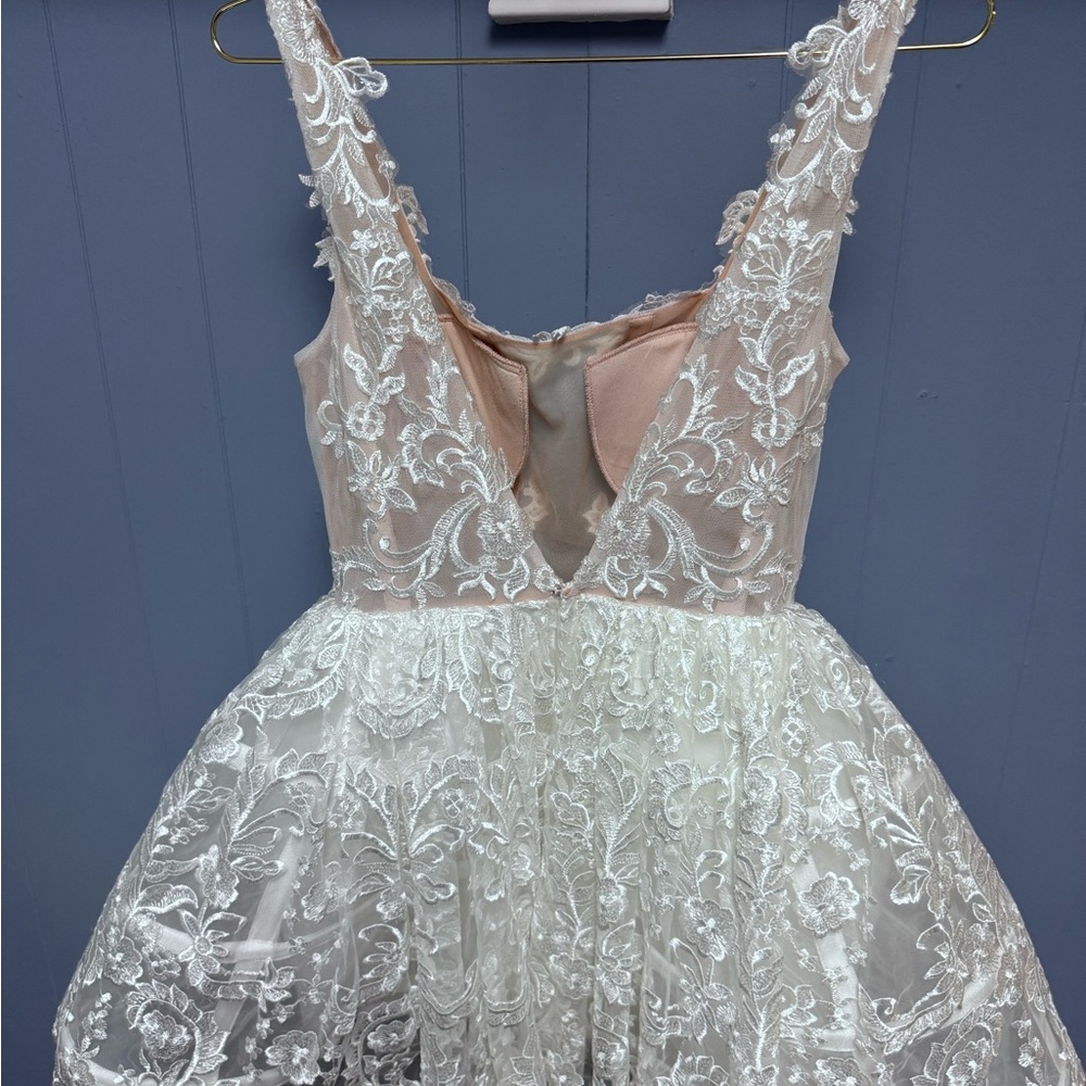 Bridal reception Lace BLHDN Dress size 12 - Picture 3 of 7